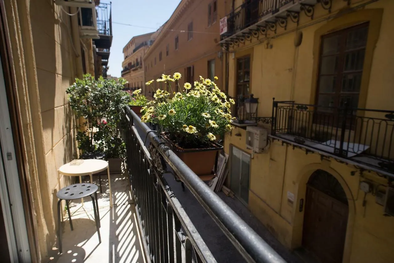 Hello World Bed and Breakfast Agrigento 3*,